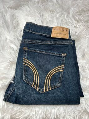 Hollister Women's Dark Indigo Skinny Jeans with Contrast Stitching